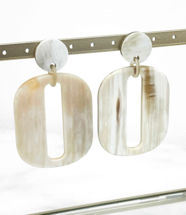 Boucles en corne véritable