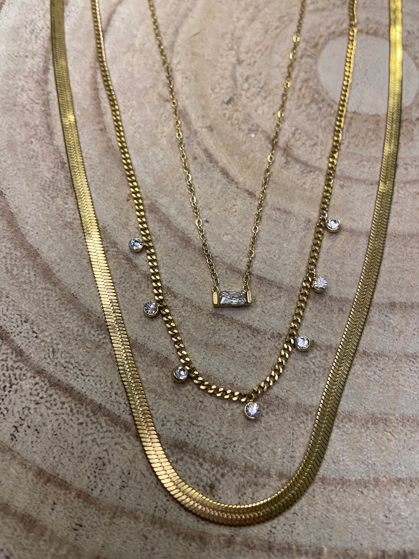 Collier Caroline